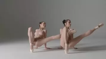 nude ballet Julietta and Magdalena twins - Hegre