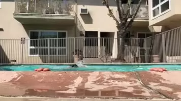Slow-Mo Underboob
