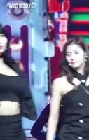 Twice - Momo ft. Tzuyu