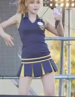 yuna - upskirt/thigh