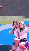 Pristin Pinky and Eunwoo