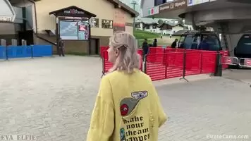 Eva Elfie Gives Head On Gondola Ride