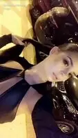 Demi leather