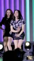 CLC - Yeeun and Seunghee