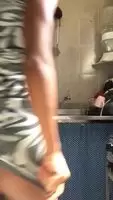 AGATHA twerk