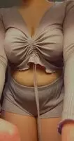 I love playing with my titties☺️