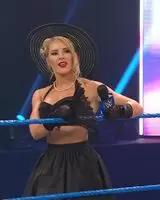 Lacey Evans