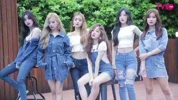 I-DLE Sexy Photoshoot BTS