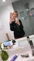 Busty Braless Bouncing Tits