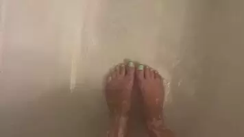 I love the way the soapy water feels between my toes. The warm water is so soothing...