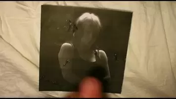 Had to nut over Billie Eilish's tits