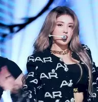Jeon Somi