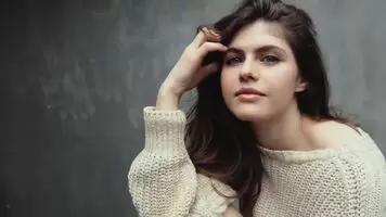 Alexandra Daddario