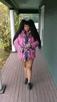 Do you like my new coat? 🥰