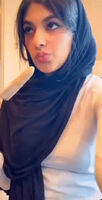 Slutty Hijabi Trynna Tease 😳😩
