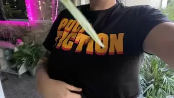 fucking around while watering my plants✨