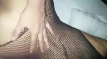 Hotwie going raw with her fuck buddy