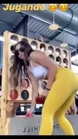 @vanessacahue_