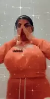 Big boobs reveal