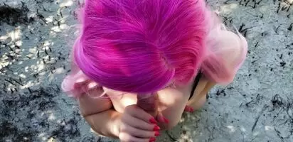 Beach days are for sucking cock with my tits out 😊