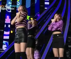Twice - Momo