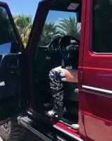 Who is this???