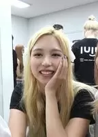 TWICE - Mina, Chaeyoung and Sana