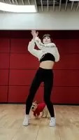 TWICE - Momo