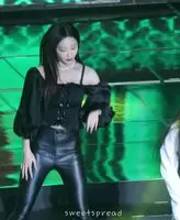 Ex-Momoland - Yeonwoo
