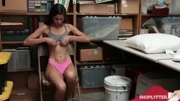 Shoplyfter Katya Rodriguez