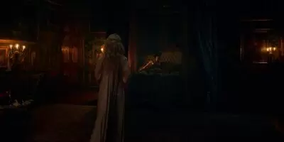 Elle Fanning - The Great