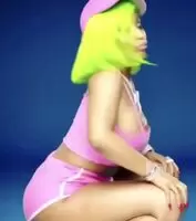 The Irishman was good, but Nicki Minaj Barbie Dreamz might be my favorite shit ever
