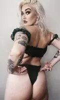 Smack it or bite it?