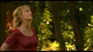 Ludivine Sagnier bush