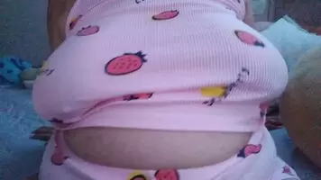 Titty drop! 😋 I hope it's better than my last one 🥺🤞🏼