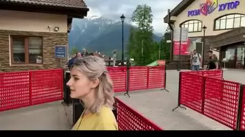 Eva being risky!