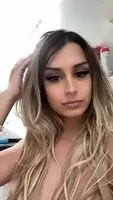 👀