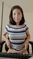 Gamer girl flashing