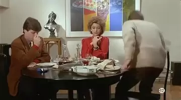 Corinne Touzet plot in 'L'amour propre'