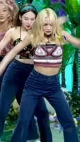 Twice - Momo