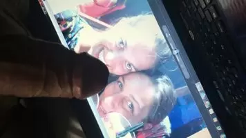 Me cumming on 2 lucky ladies 😜