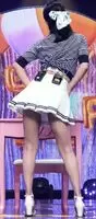 Apink - Chorong Showing Off