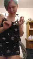 Want to see me bounce on it? Shake my titties! 😜 DM the word 