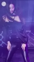 MOMOLAND-YEONWOO