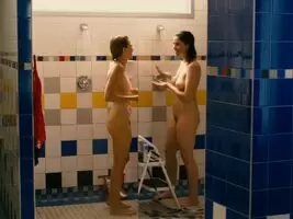 Michelle Williams in the shower with Sarah Silverman