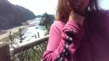 Big titties by the sea