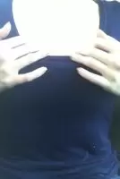 Flashing my tits in the car on break 😝