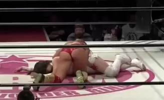 Shanna has such a fat ass!