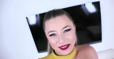Gorgeous in Yellow