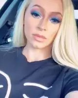 Very juicy tongue 😛